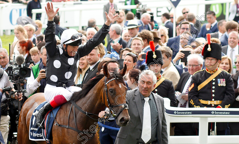 Annapurna-0010 
 ANAPURNA (Frankie Dettori) with owner Mark Weinfield after The Investec Oaks
Epsom 31 May 2019 - Pic Steven Cargill / Racingfotos.com