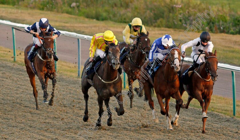 September-Power-0001 
 SEPTEMBER POWER (2nd right, Silvestre de Sousa) beats VIOLA (right) and FILLES DE FLEUR (left) in The Read Andrew Balding On Betway Insider Fillies Handicap
Lingfield 5 Aug 2020 - Pic Steven Cargill / Racingfotos.com