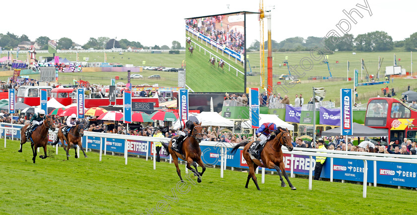 Luxembourg-0004 
 LUXEMBOURG (Ryan Moore) beats HAMISH (left) in the Holland Cooper Coronation Cup
Epsom 31 May 2024 - pic Steven Cargill / Racingfotos.com