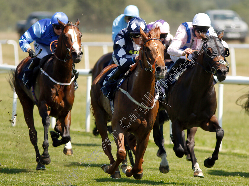 Golden-Guest-0003 
 GOLDEN GUEST (centre, Daniel Tudhope) beats GLORIOUS PLAYER (right) in The Pepsi Max Handicap
Doncaster 29 Jun 2018 - Pic Steven Cargill / Racingfotos.com