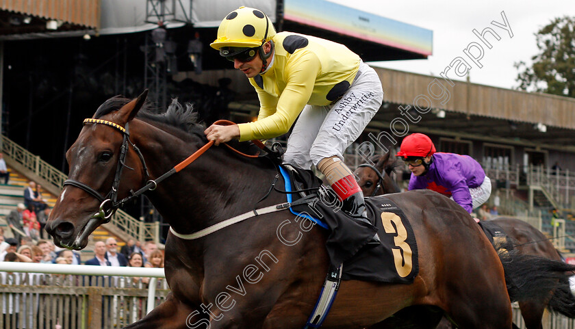 Cairn-Island-0004 
 CAIRN ISLAND (Andrea Atzeni) wins The Mansionbet At Newmarket Handicap
Newmarket 27 Aug 2021 - Pic Steven Cargill / Racingfotos.com