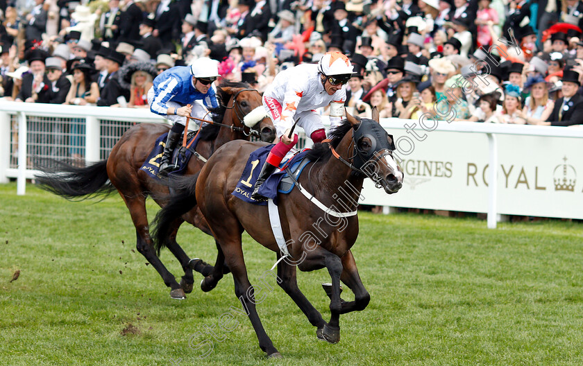 Advertise-0006 
 ADVERTISE (Frankie Dettori) wins The Commonwealth Cup
Royal Ascot 21 Jun 2019 - Pic Steven Cargill / Racingfotos.com