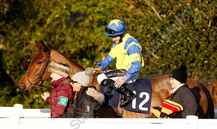 Mount-Mogan-0001 
 MOUNT MOGAN (William Carson)
Lingfield 21 Jan 2023 - Pic Steven Cargill / Racingfotos.com