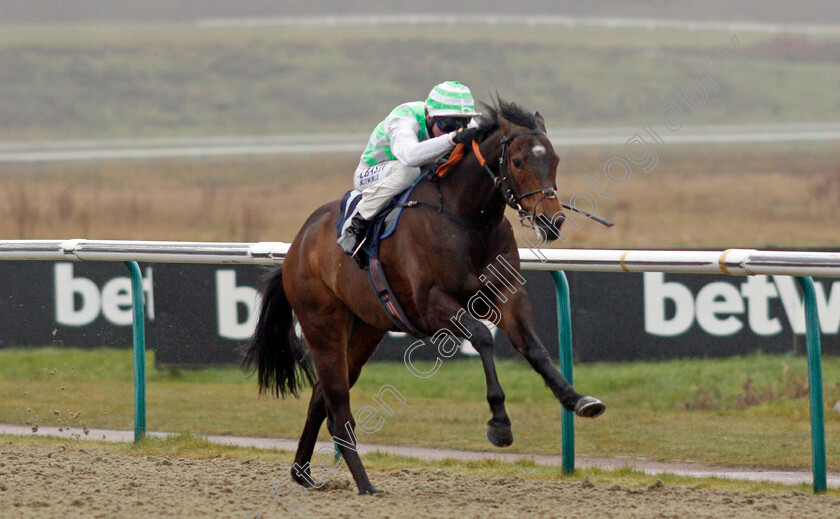 Weloof-0003 
 WELOOF (Adam Kirby) wins The Bombardier British Hopped Amber Beer Handicap
Lingfield 10 Mar 2021 - Pic Steven Cargill / Racingfotos.com