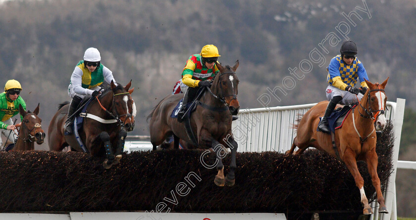 Diamond-Fort,-Sojourn-and-Trio-For-Rio-0001 
 DIAMOND FORT (right, Paddy Brennan) with SOJOURN (centre, Rex Dingle) and TRIO FOR RIO (left, Jonjo O'Neill Jr)
Chepstow 7 Dec 2019 - Pic Steven Cargill / Racingfotos.com