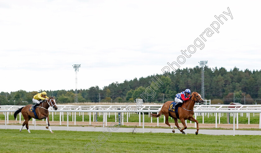 Ascot-Brass-0003 
 ASCOT BRASS (Per-Anders Graberg) wins The Lanwades Stud Stakes
Bro Park, Sweden 18 Sep 2022 - Pic Steven Cargill / Racingfotos.com