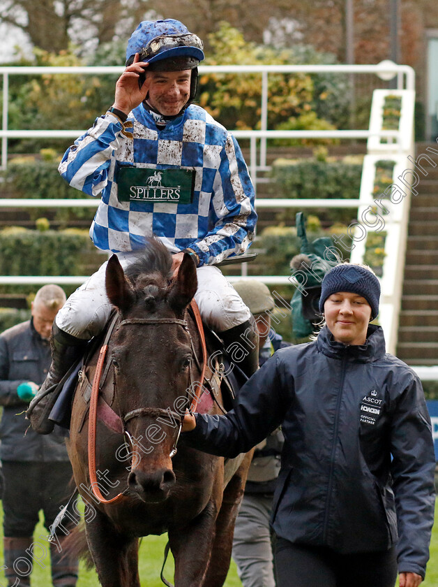 Victtorino-0001 
 VICTTORINO (Charlie Deutsch) winner of The Howden Silver Cup Handicap Chase
Ascot 21 Dec 2024 - Pic Steven Cargill / Racingfotos.com