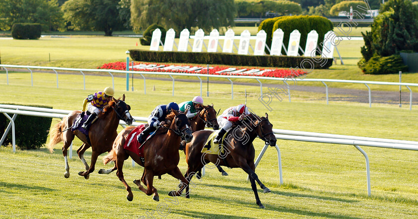 Emmy-Performance-0001 
 EMMY PERFORMANCE (centre, Joel Rosario) beats COMPETITIONOFIDEAS (farside) in The Maiden Special Weight
Belmont Park 7 Jun 2018 - Pic Steven Cargill / Racingfotos.com